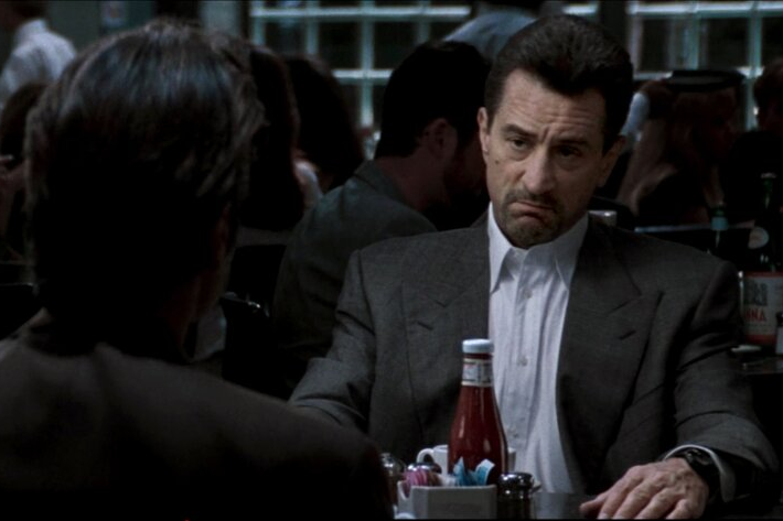 File:Heat (1995) - Timex Stealth scene.png