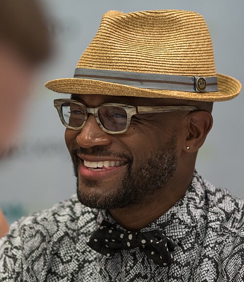 File:Taye Diggs portrait.jpg