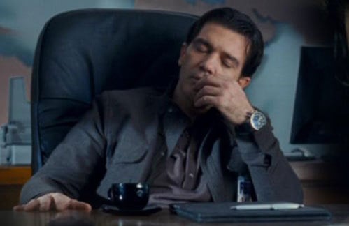 File:Thick as Thieves (2009) - IWC Aquatimer scene.jpg