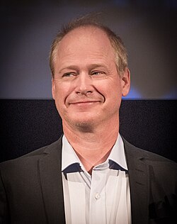 File:Robert Gustafsson portrait.jpg