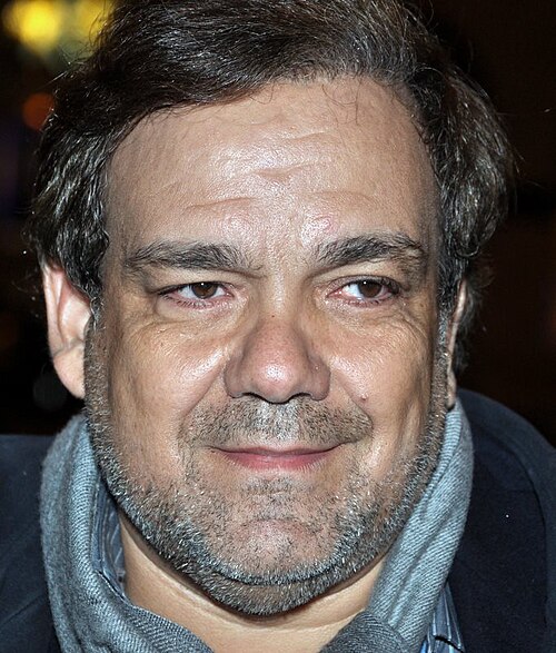 File:Didier Bourdon portrait.jpg