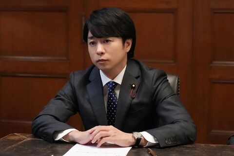 Sho Sakurai as Ichiro Seike with the Omega Genève Automatic 166.0168 in Laughing Matryoshka (2024)