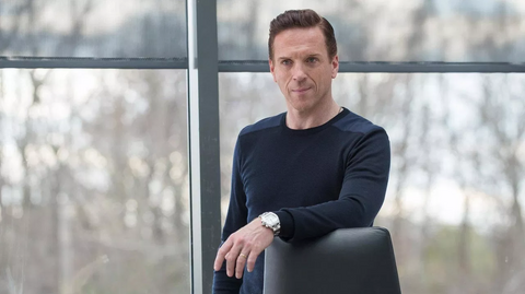 Damian Lewis as Bobby Axelrod with the Cartier Roadster Chronograph in Billions (2016)