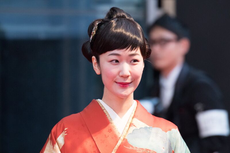 File:Haru Kuroki portrait.jpg