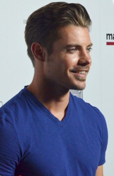 File:Josh Henderson portrait.jpg