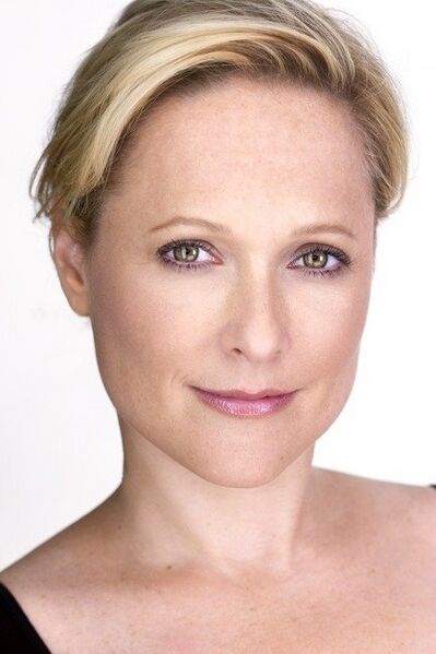 File:Kate Blumberg portrait.jpg
