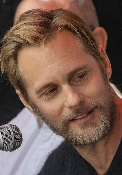 File:Alexander Skarsgård portrait.jpg