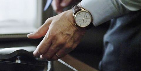 Kevin Spacey as Frank Underwood with the IWC Portuguese 7 Day Power Reserve in House of Cards (2013)