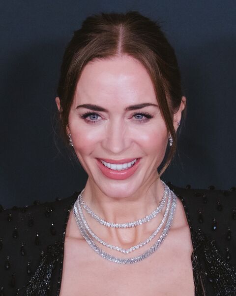 File:Emily Blunt portrait.jpg