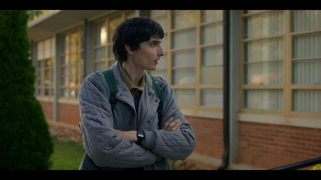 Finn Wolfhardas Mike Wheeler with the Casio CA-53W-1 in Stranger Things (2016)