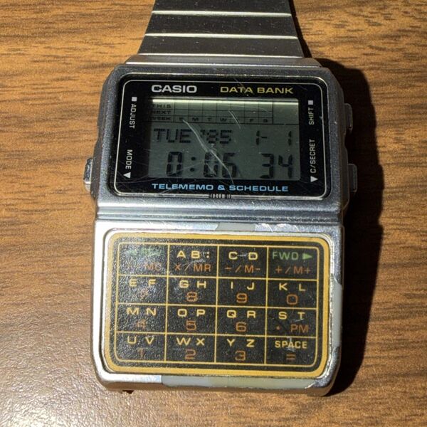 File:Casio DBC-610 watch.jpg