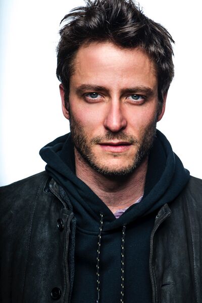 File:Michael Aloni portrait.jpg