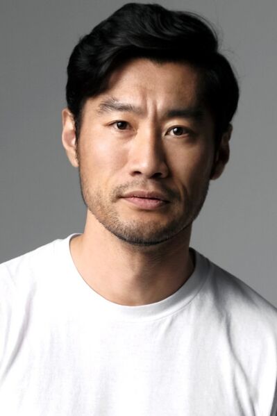 File:Yusuke Hirayama portrait.jpg