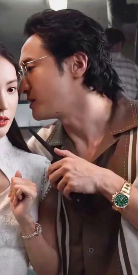 Wang Chuanjun as Lu Bingkun with the Rolex Daytona 18k Gold Green Dial in No More Bets (2023)