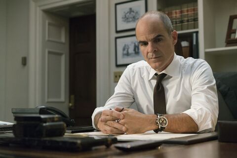 Michael Kelly as Doug Stamper with the Breitling Navitimer B01 Chronograph in House of Cards (2013)