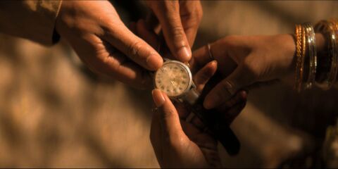 Shane Zaza as Prem with the Rotary (unidentified model) in Doctor Who (2005)