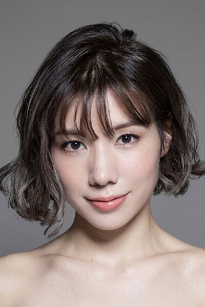 File:Riisa Naka portrait.jpg