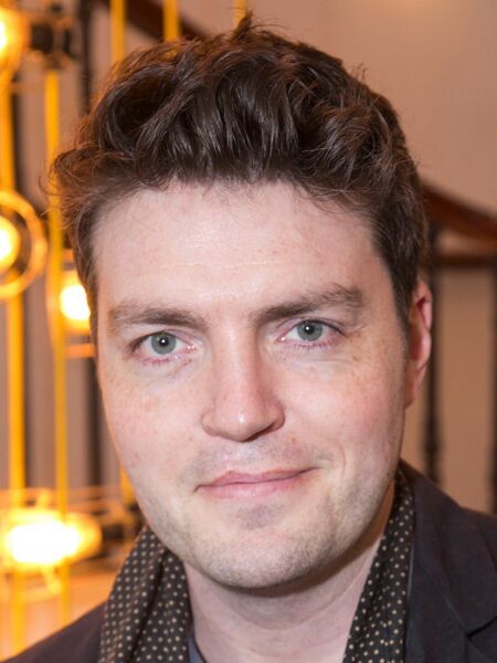 File:Tom Burke portrait.jpg