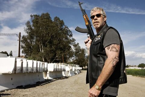 Ron Perlman as Clarence "Clay" Morrow with the Rolex Day-Date in Sons of Anarchy (2008)
