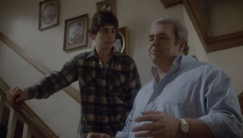Hoyt Axton as Randall Peltzer with the Rolex Datejust in Gremlins (1984)