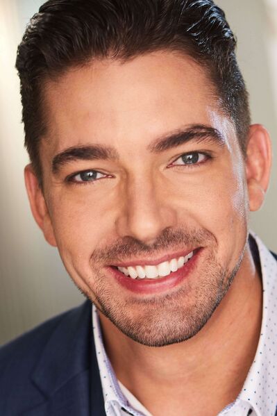 File:Derrick Dover portrait.jpg