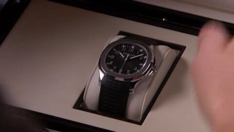 Blake Lively as Serena van der Woodsen with the Patek Philippe Aquanaut in Gossip Girl (2007)