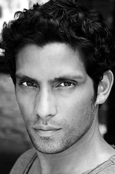 File:Shane Zaza portrait.jpg