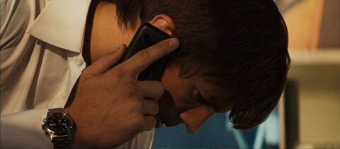 Ashton Kutcher as Spencer Aimes with the Hamilton Khaki Field in Killers (2010)