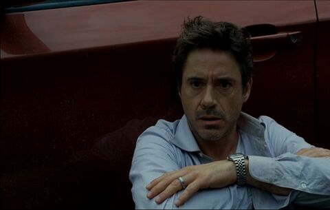Robert Downey Jr. as Peter Highman with the Rolex Datejust in Due Date (2010)
