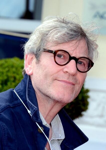 File:Tchéky Karyo portrait.jpg