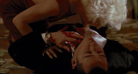 John Cusack as Roy Dillon with the Seiko 7A34-7019 in The Grifters (1990)