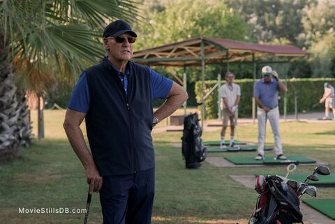 Craig T. Nelson as Bruce with the Cartier Pasha in Book Club: The Next Chapter (2023)