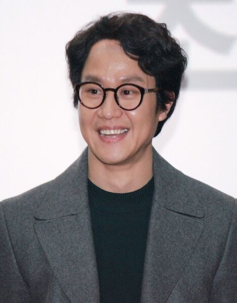 File:Jung Woo.jpg