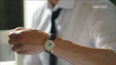 Kim Ji-seok as Gong Ji-won with the Jaeger-LeCoultre Master Ultra Thin in 20th Century Boy and Girl (2017)
