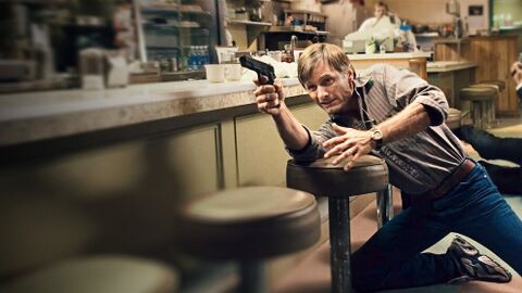 Viggo Mortensen as Tom Stall with the Timex Expedition in A History of Violence (2005)