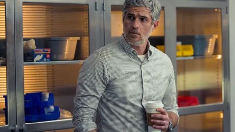 Dave Annable as Neal McNamara with the Rolex Submariner 16610 in Special Ops: Lioness (2023)