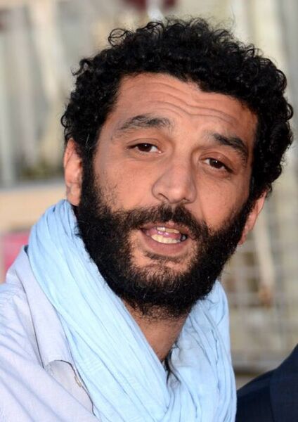 File:Ramzy Bedia portrait.jpg