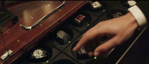 The wearer with the Rolex Daytona 116520 in Doctor Strange (2016)