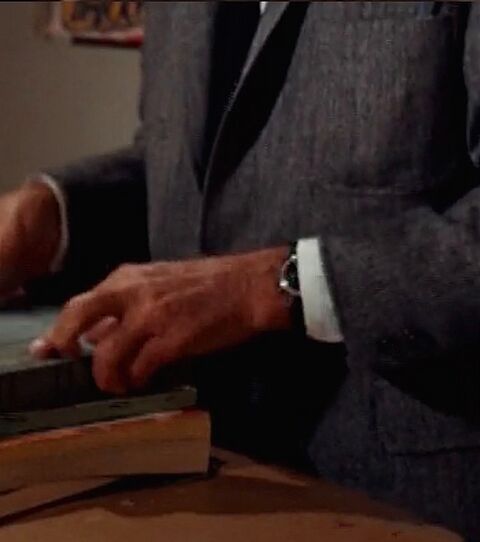 James Garner as Philip Marlowe with the Heuer Carrera 3647N in Marlowe (1969)