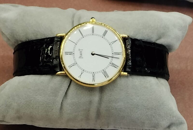 File:Piaget Altiplano watch.jpg