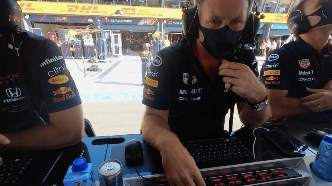 Christian Horner wearing a TAG Heuer Carrera chronograph with rose-gold accents