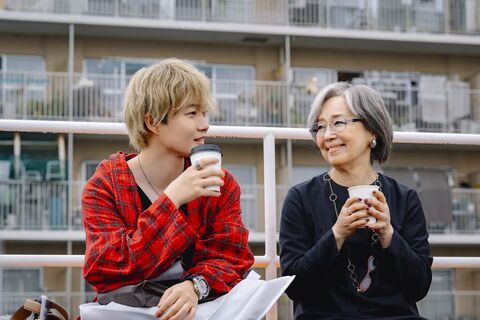 Ryunosuke Kamiki as Reo with the Roger Dubuis Excalibur RDDBEX0724 in The Diamond Sleeping in the Sea (2024)