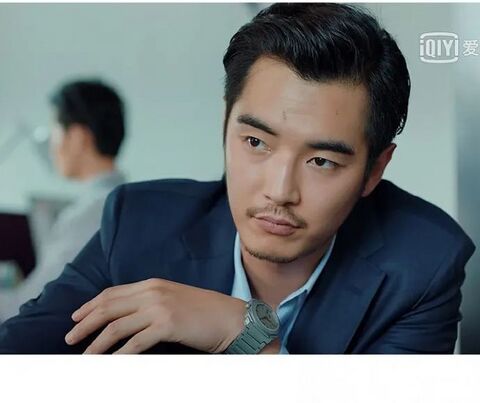 Jin Shijia as Zhou Xun with the Bvlgari Octo Finissimo 103077 in Twenty Your Life On (2020)