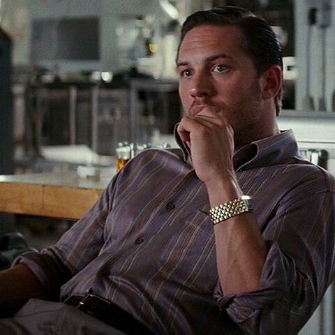 Tom Hardy as Eames with the Caravelle Watch in Inception (2010)