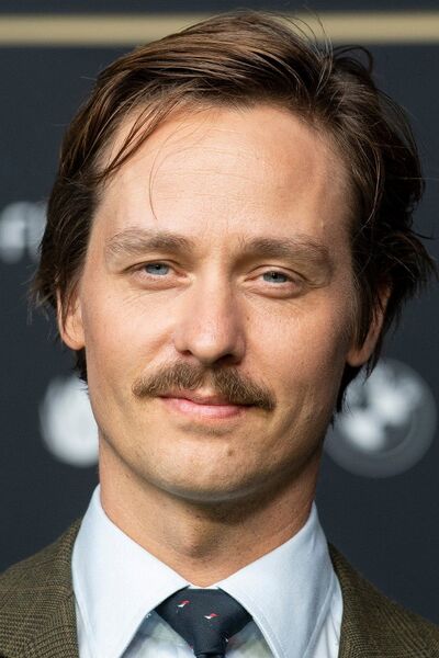 File:Tom Schilling.jpg