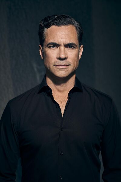 File:Danny Pino portrait.jpg