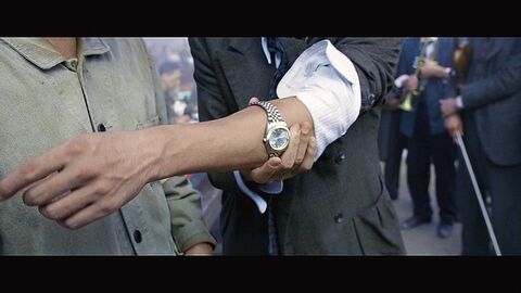 Hwang Jung-min as Lee Gang-ok with the Rolex Datejust II in The Battleship Island (2017)
