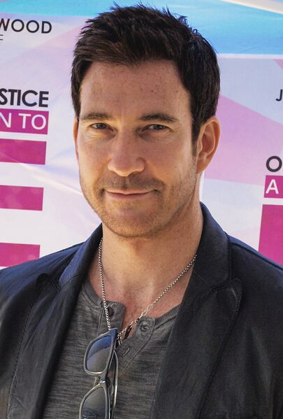 File:Dylan McDermott portrait.jpg