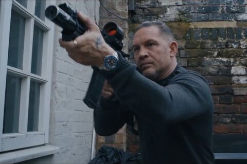 Tom Hardy as Harry Da Souza with the Rolex Submariner 126619LB in MobLand (2025)
