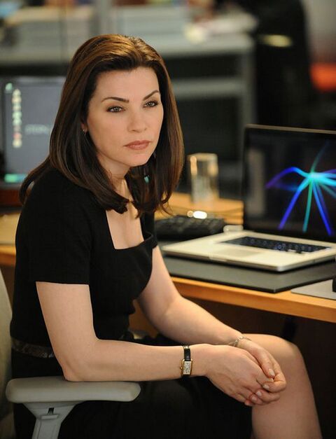 Julianna Margulies as Alicia Florrick with the Cartier Tank in The Good Wife (2009)